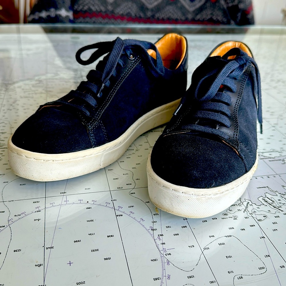 Juch Paris sneakers. Navy Blue Suede